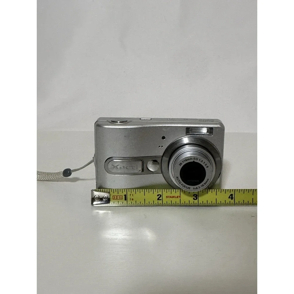 Sanyo Xacti VPC-S7EX Digital Camera